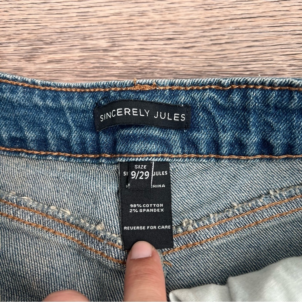 Sincerely Jules Distressed Ripped Blue Jeans Light Wash Size 29 Straight - Picture 5 of 7